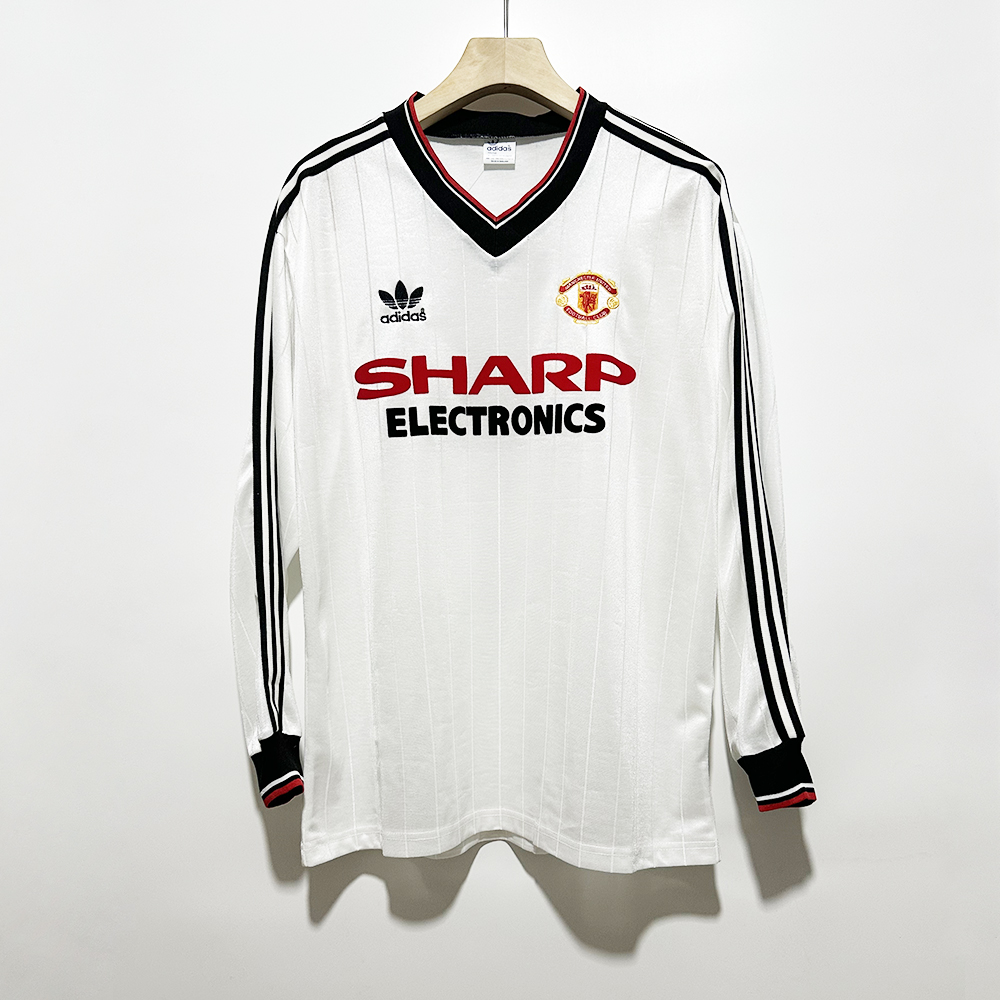 AAA Quality Manchester Utd 82/83 Away White Long Soccer Jersey